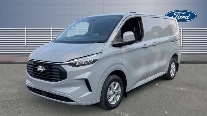 Ford Transit Custom 320 L1 Diesel Fwd 2.0 EcoBlue 136ps H1 Van Limited Auto - Image 7